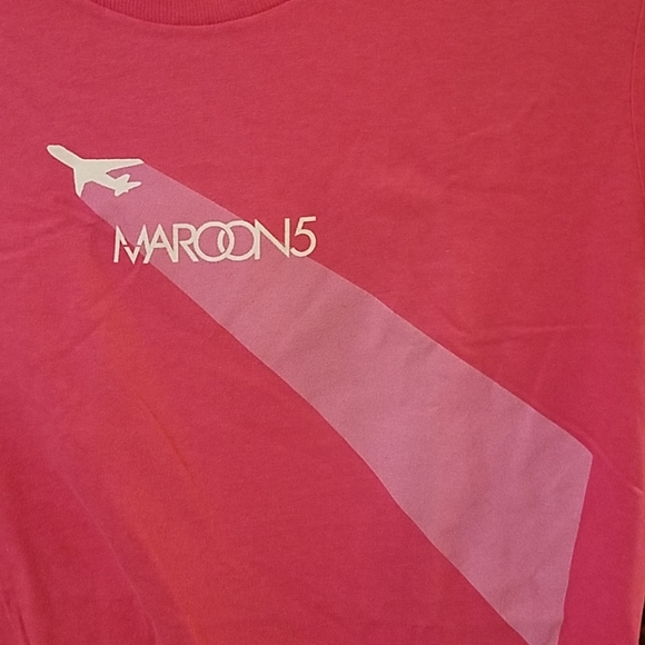 Maroon 5 womens shirt short sleeve LARGE airplane graphics PINK A4 - Picture 2 of 4